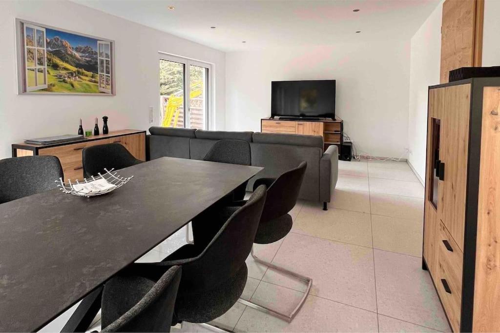 Viel Platz In Burghausen Fuer Freunde Und Familie Apartment Ngoại thất bức ảnh