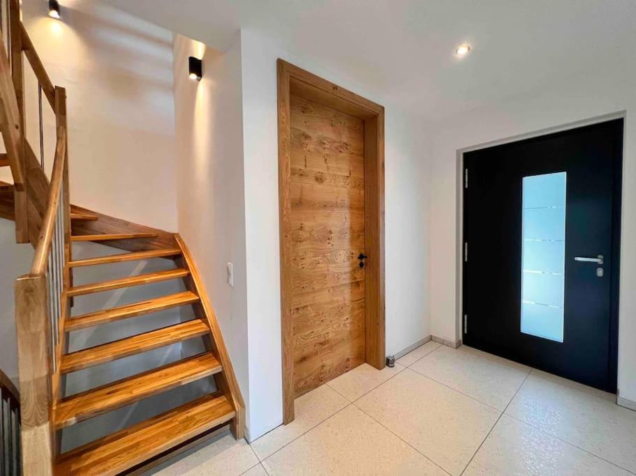 Viel Platz In Burghausen Fuer Freunde Und Familie Apartment Ngoại thất bức ảnh