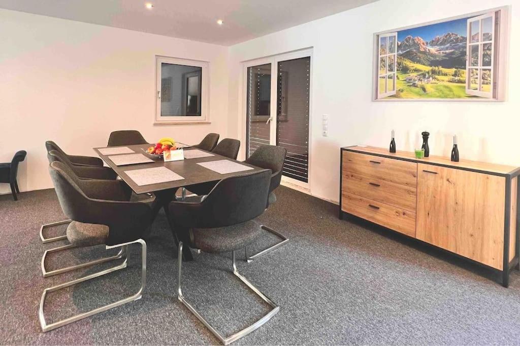 Viel Platz In Burghausen Fuer Freunde Und Familie Apartment Ngoại thất bức ảnh